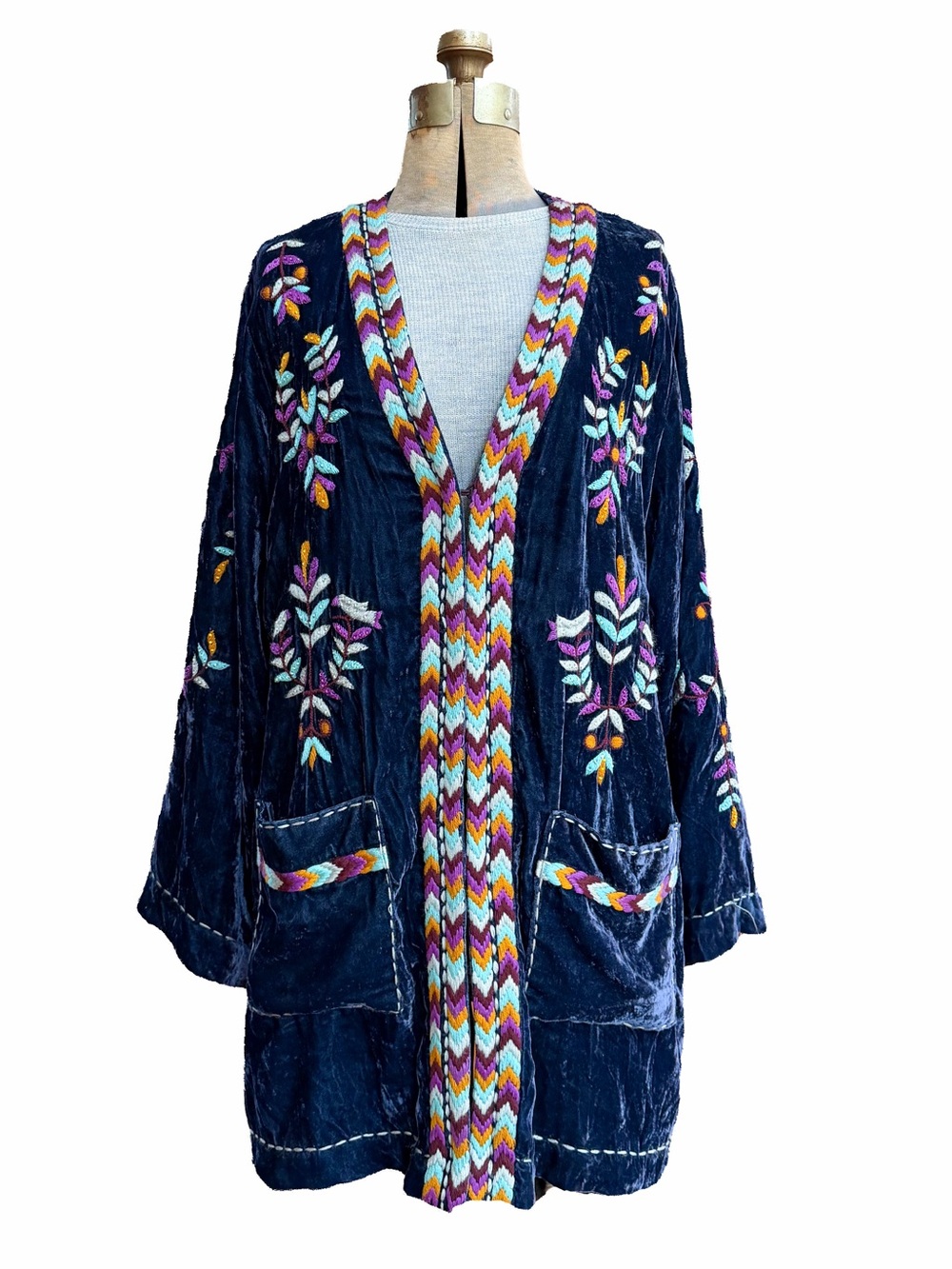 Double D Ranch Velvet Jacket Embellished and Embroidered Pockets Western Boho